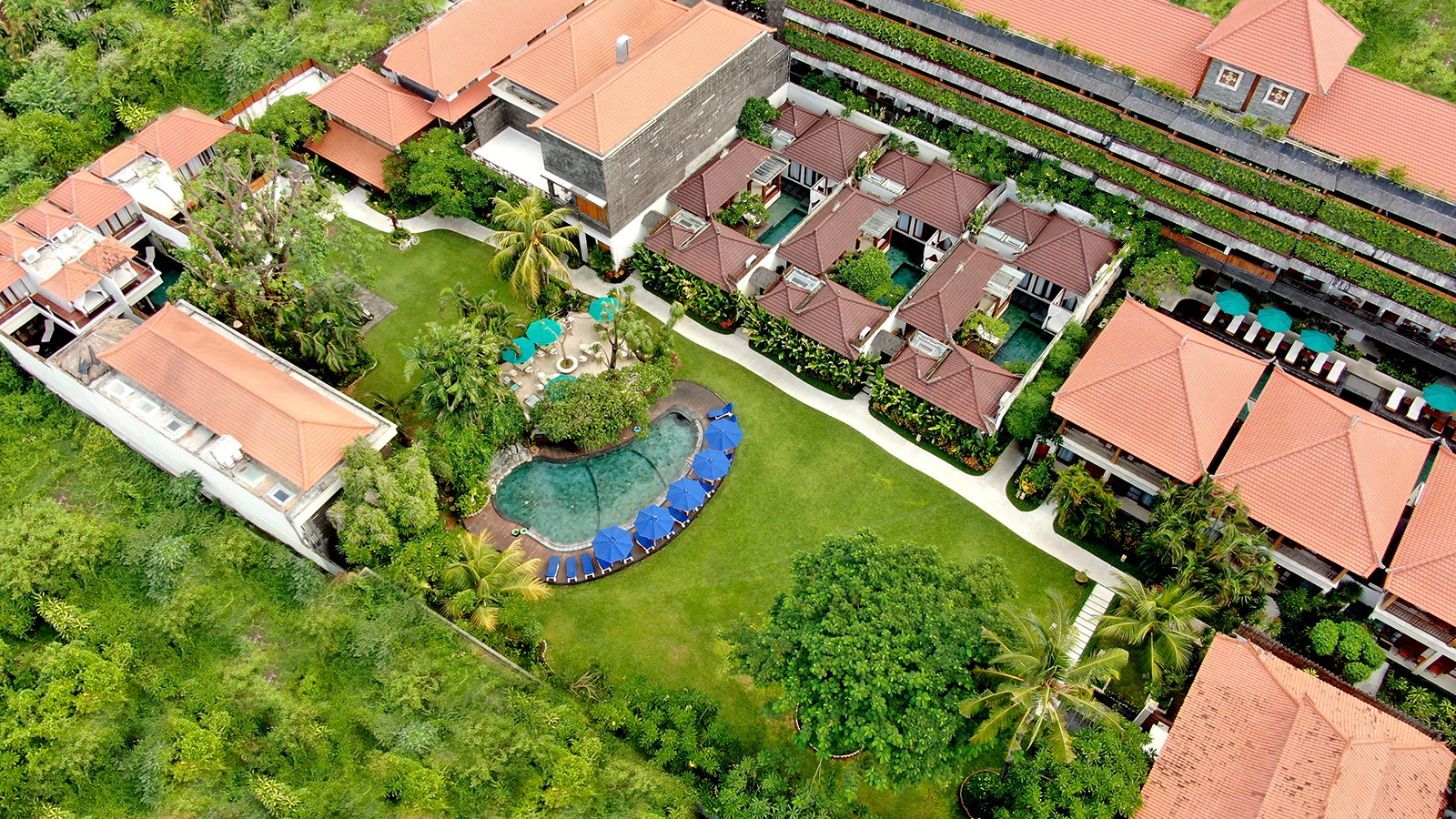 Astagina Resort, Villa & Spa - 4
