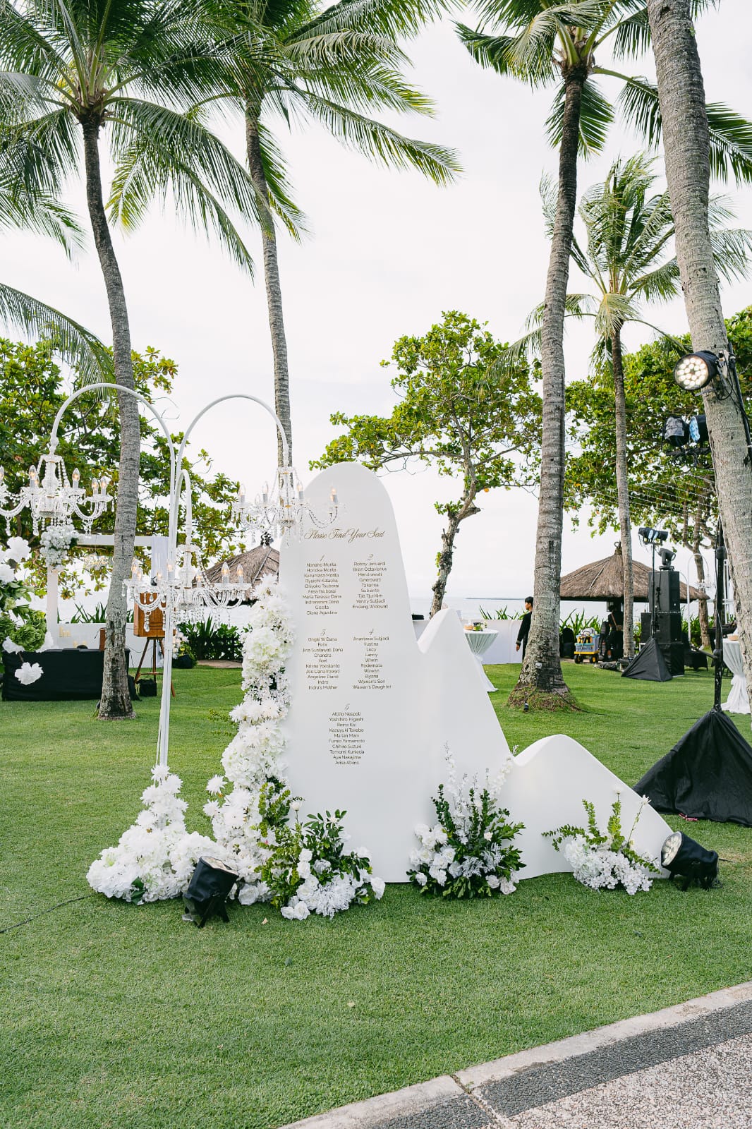 Reis Decor & Florist Bali - 4